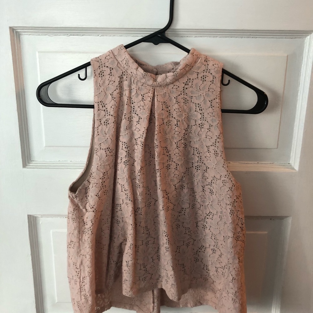 Cute sleeveless shirt